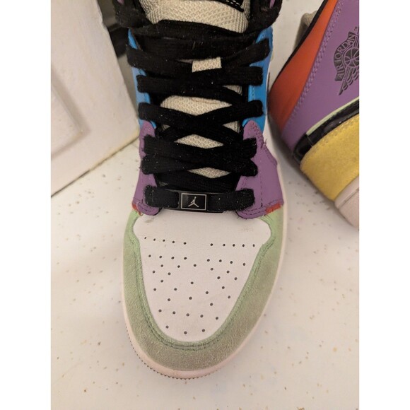 Air Jordan 1 Mid SE Multi Color ‘Lightbulb’ CW1140100 Women's Size 6.5 - Picture 11 of 15